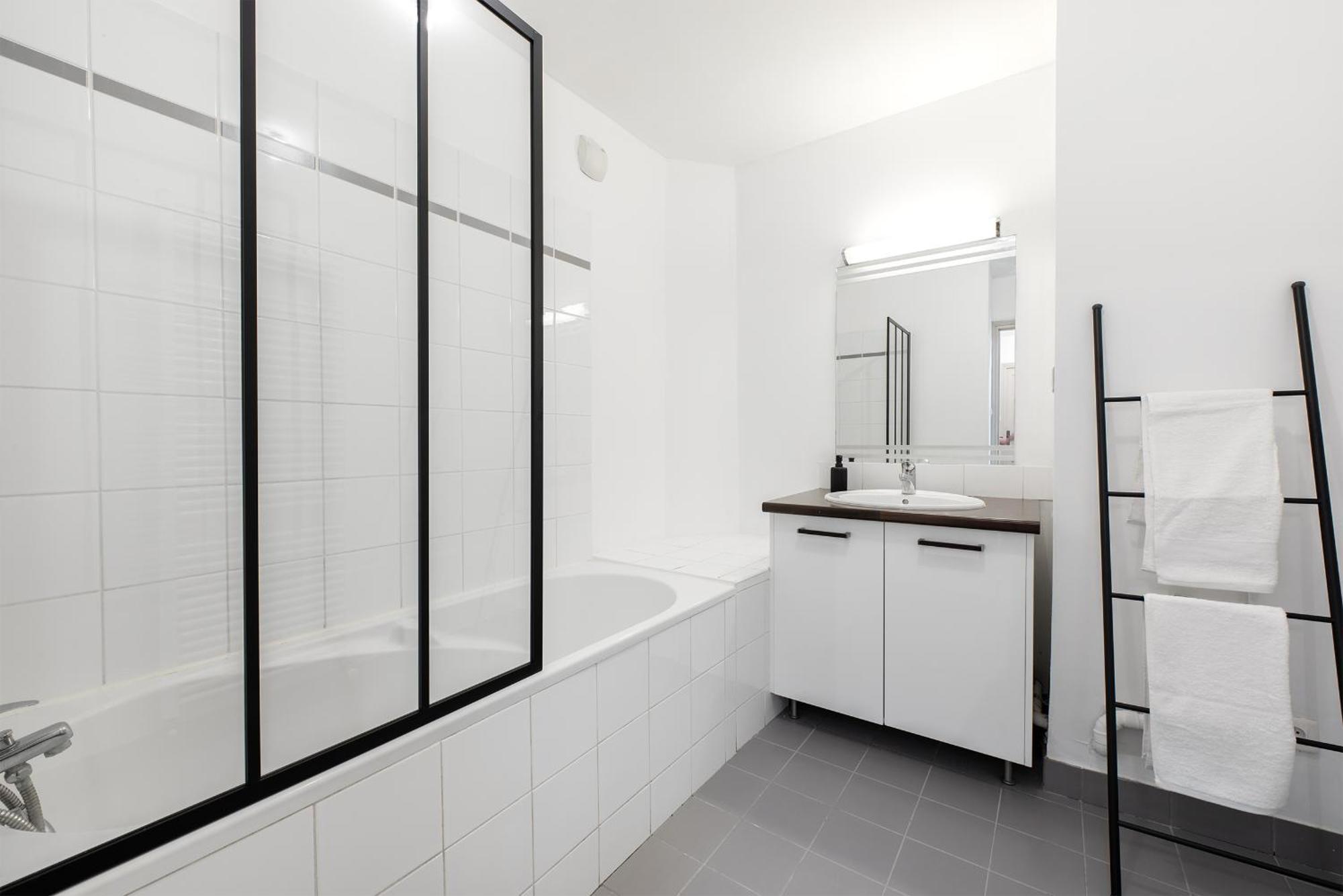 Les Colonnes - T3 - Bastide Apartment Carcassonne Ngoại thất bức ảnh