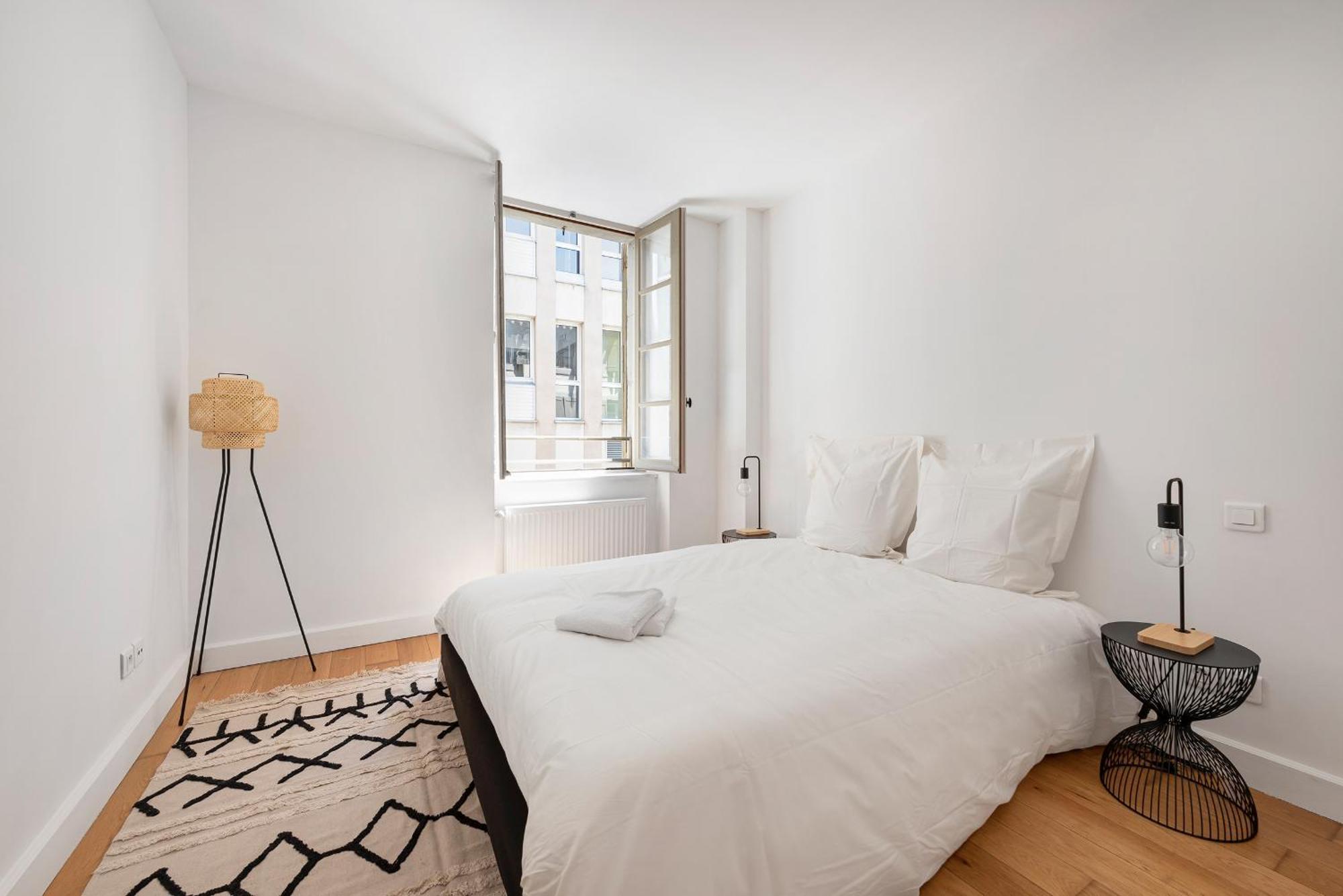 Les Colonnes - T3 - Bastide Apartment Carcassonne Ngoại thất bức ảnh